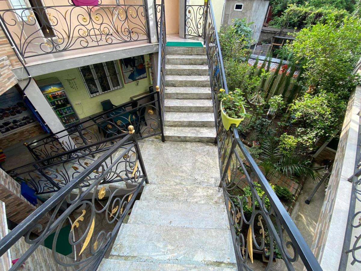 Guest House Ocean Force Batumi Eksteriør billede