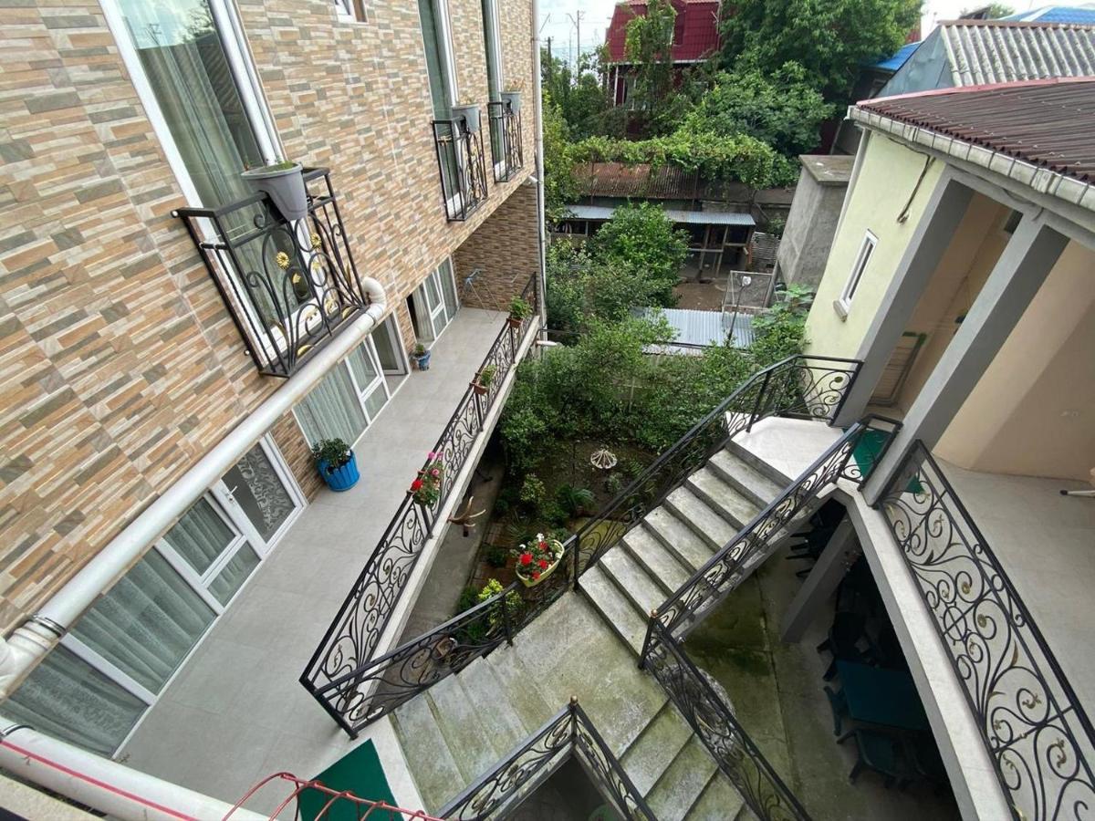 Guest House Ocean Force Batumi Eksteriør billede